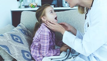 Garganta Inflamada Crianças